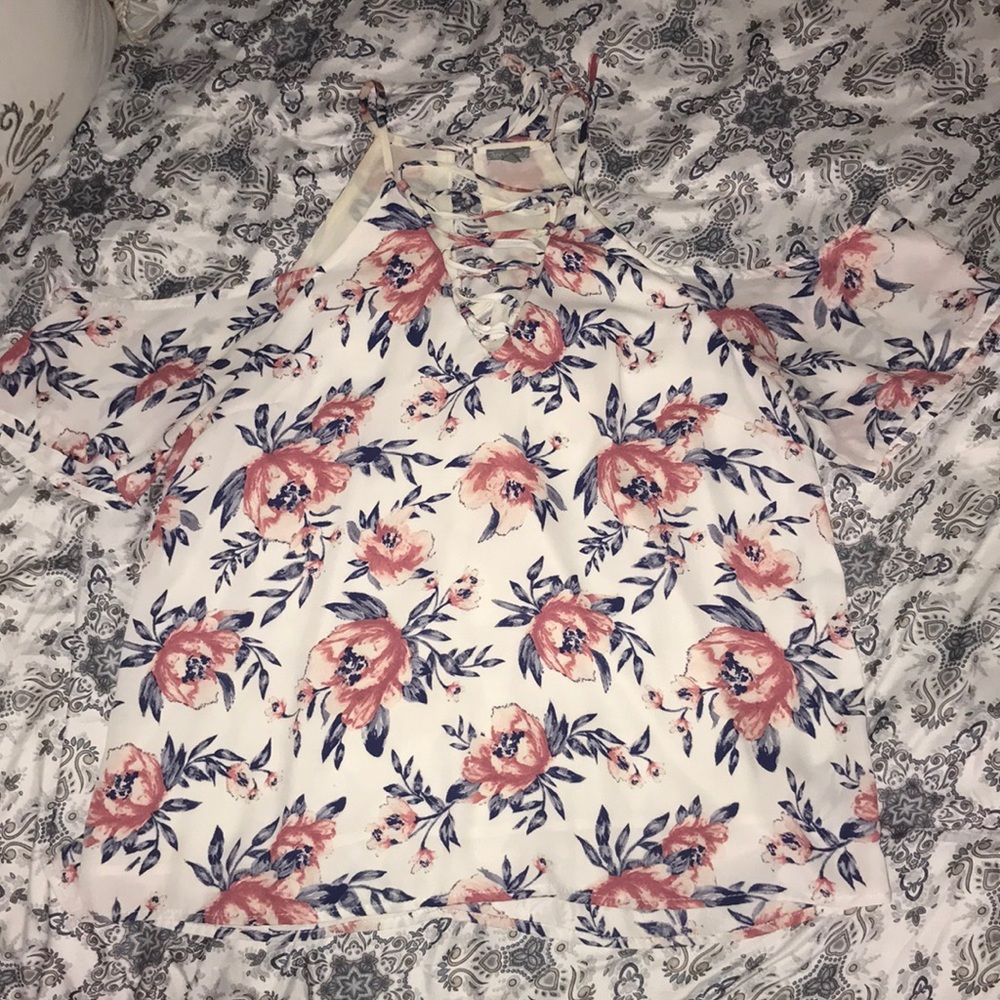 Floral top
